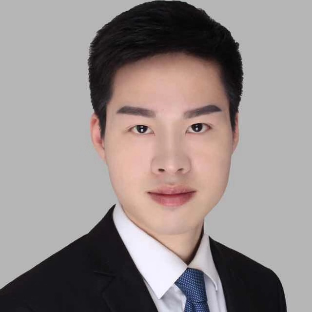張仕律師