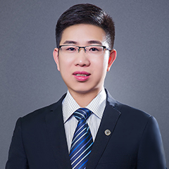 章堅律師