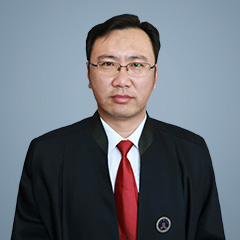 劉興華律師