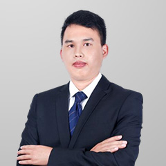 張偉律師
