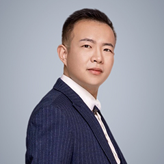 李炳輝律師