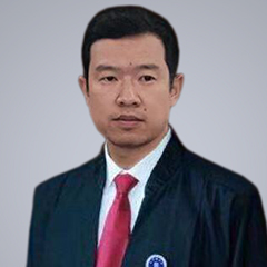 鄭鴻律師