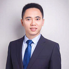 何偉律師