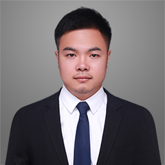 李炳輝律師