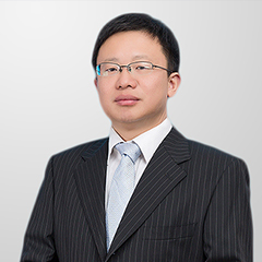 張偉律師