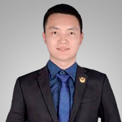 周鵬宇律師