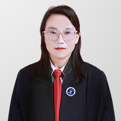 鄺珍律師