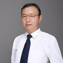 李育忠律師