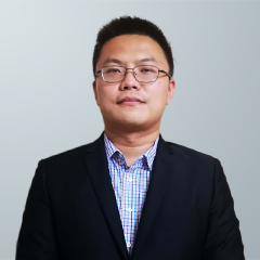 鄭召行律師