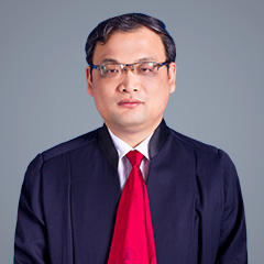 閆立波律師