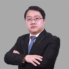 何天翔律師