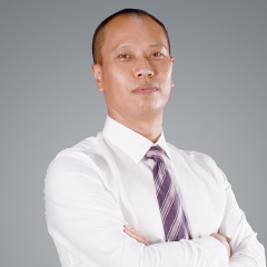 龍成律師
