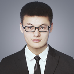 欒春雷律師