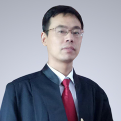 羅鵬律師