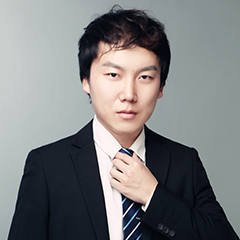 李龍律師