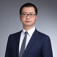 彭小成律師