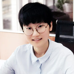 張倩文律師