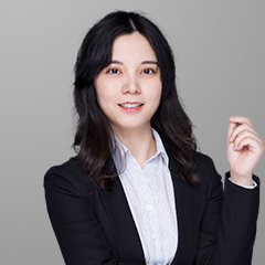 何麗君律師