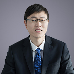 連立泉律師