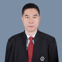 董偉律師