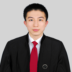 伍立純律師