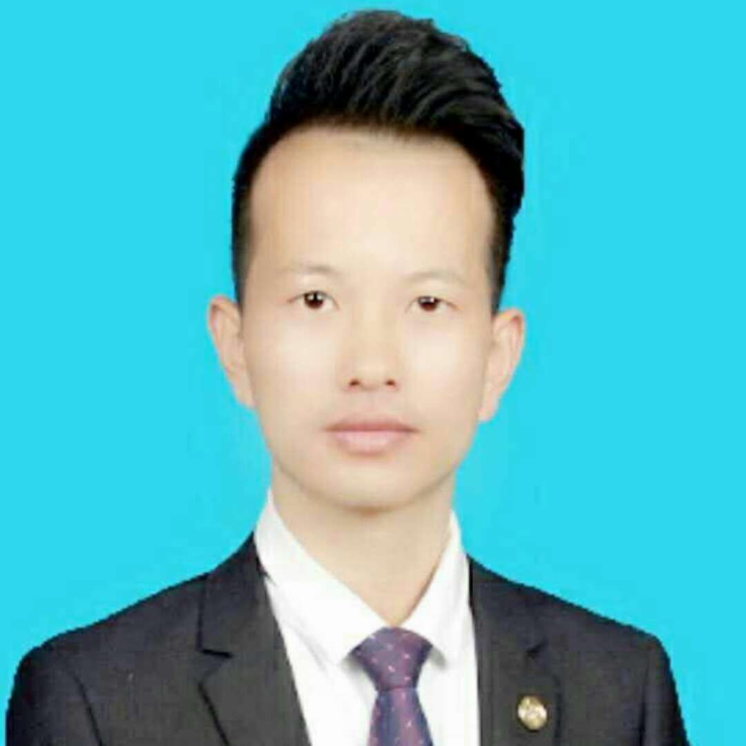 梁小龍律師